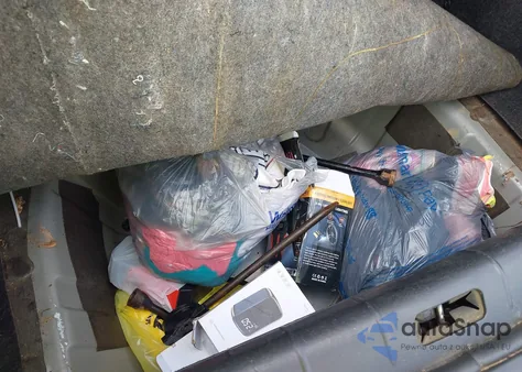 2006 Pontiac G6 Gt from USA, damaged, VIN 1G2ZH558964118498